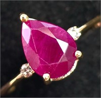 $2500 10K  1.6Ct Ruby(1ct) Diamond(0.01ct) Ring