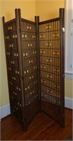 Asian Style Wood Screen