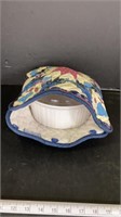 Pyrex cookNcarry round casserole dish warming bag