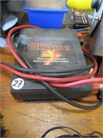 MOTOMASTER 3000W DIGITAL POWER INVERTER (AS IS)