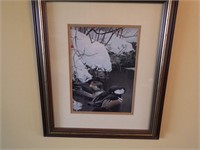 Framed Lune Picture