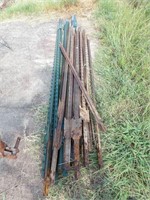 21 T-POSTS OF VARIOUS LENGTHS (4.5'- 8' TALL)
