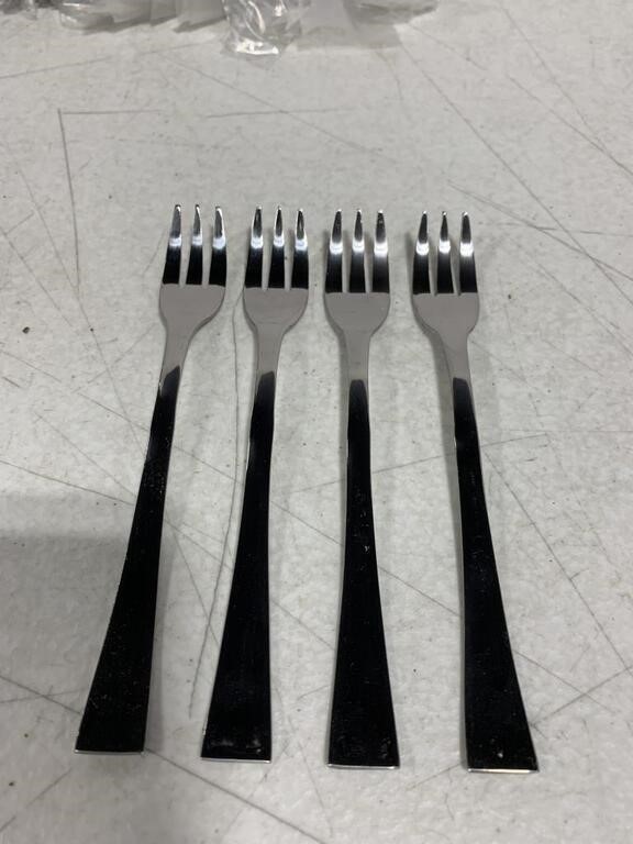 6 DOZEN SWISSE COCKTAIL FORKS