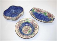 Three Maling May Bloom, blue bowls