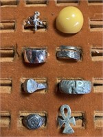 8 vintage rings, no display