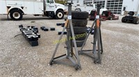 9 ton Gray Jack stands