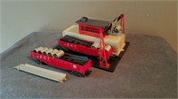 Lionel Operating Culvert Loader #342 Unloader #345