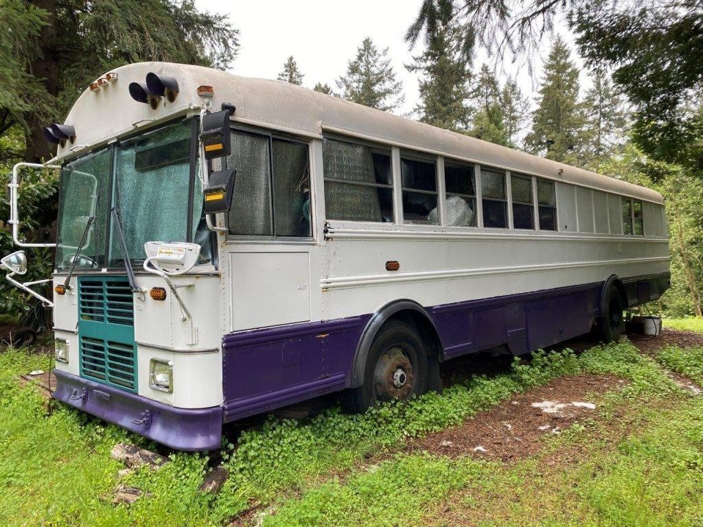 1999 Thomas MVP School Bus