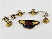Lot with airplane themed men's jewelry: Cufflinks,