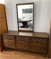 Low Dresser w/ Mirror, Dovetail Drawers