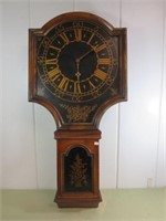 Large Wood Battery Operated Clock