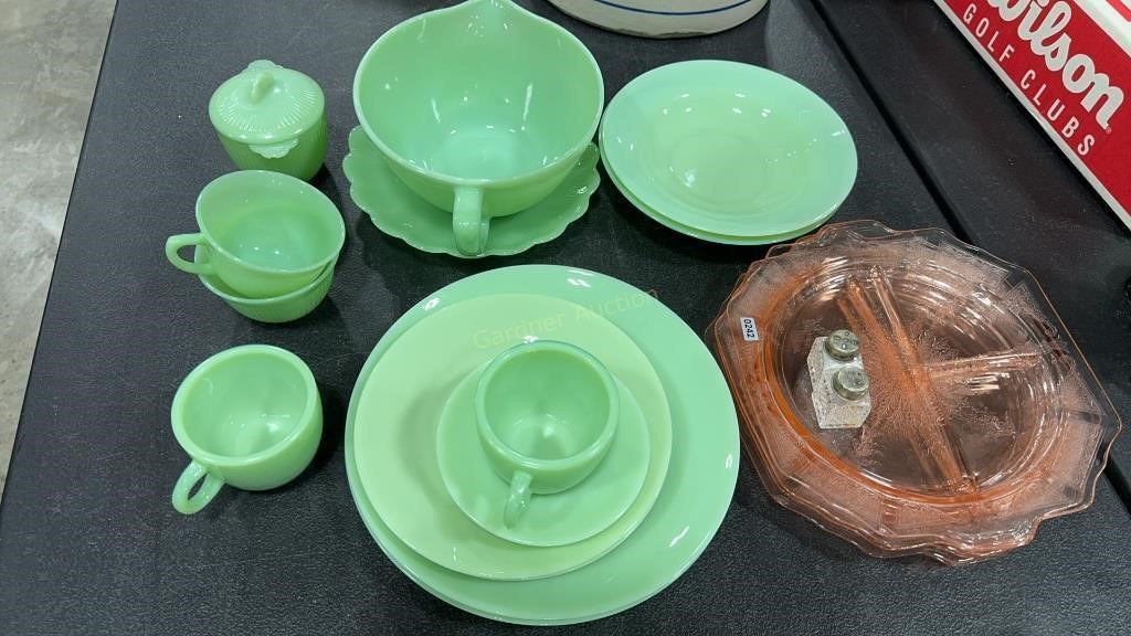 GROUP OF JADEITE INC: FIRE KING & PINK DEPRESSION