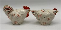 SMALL CHICKEN HAND PAINTED S+P SHAKERS
