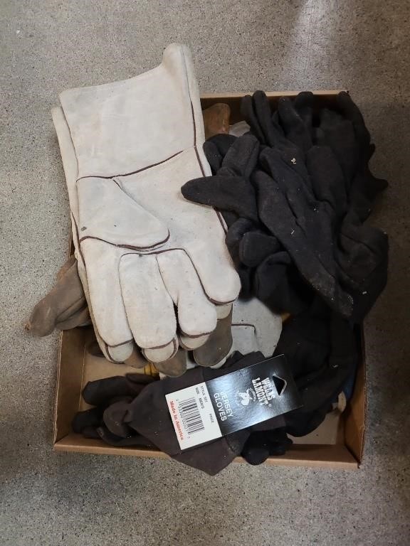Box of work gloves