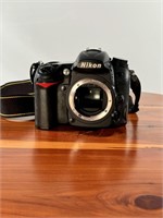 Nikon D7000 Camera and Attachments