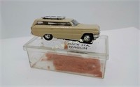 +Vintage Atlas Tan Buick Station Wagon HO Slot Car
