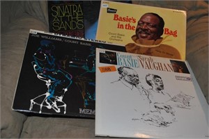 4 records featuring Count Basie
