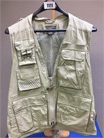 Campco Pocketed Vest Size Small