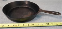 Griswold #6 Cast Iron Frying Pan
