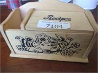 Recipe box with recipes