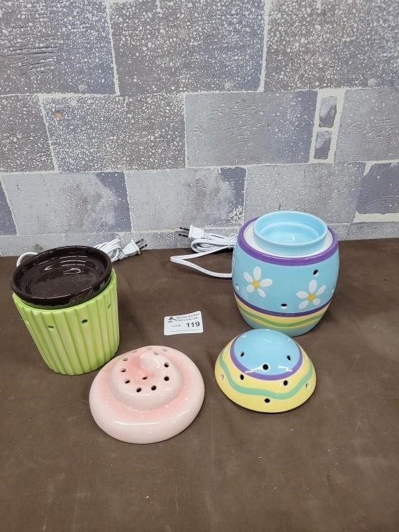 Scentsy wax melters (good condition)