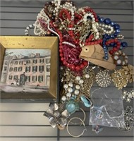 ASSORTED COSTUME JEWELRY