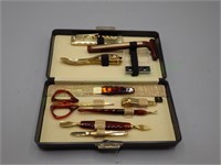 burgundy/gold embossed 10 pc mens grooming kit