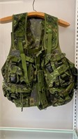 Military Tactical Vest Sz M