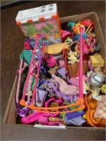 DOLL TOYS BARBIE ACCESSORIES