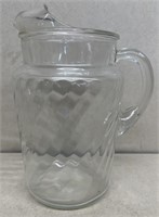 Ice Lip Water pitcher