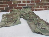 Camo Military pants Sz 32x32"