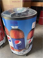 Collectibles-Pepsi Drink Cooler, just add ice