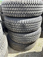 Set of 4 Bridgestone Dueler A/T tires 265/70R17