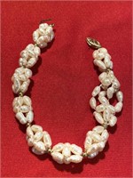 Pearl and 14K Gold Bracelet. 7 1/2 inches. Nice