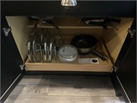 Lot of Kitchenware's