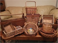 Lot of Decorative Wicker Baskets