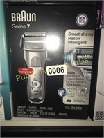 BRAUN $135 RETAIL SMART SHAVER SERIES 7