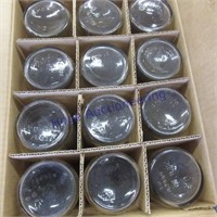 Case of 12 clear glass bottles, 750ml