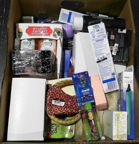 MAKEUP AND COSMETICS GRAB BOX #323