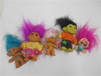 5 Collectible Gremlin Toys