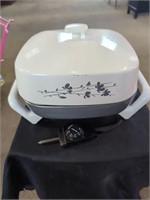 West Bend Electric Skillet with Lid