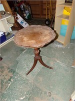Older Project Pedestal Table