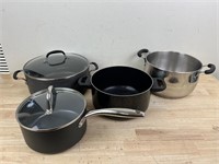 Lot of pots