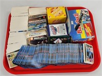 ASSORTED LOT OF MODERN BASEBALL CARDS