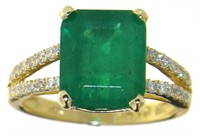 14kt Gold 4.53 ct Natural Emerald & Diamond Ring