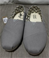 Toms Ladies Canvas Shoes Size 7