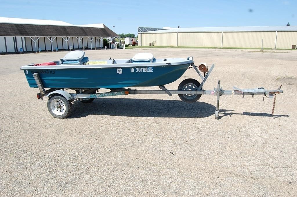 Basstender 11.3 9' Boat on Trailer