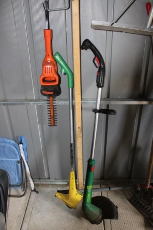 13" Hedgetrimmer & weedeaters