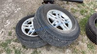 PAIR OF JEEP WHEELS WITH TIRES