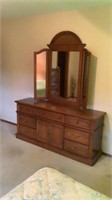 Broyhill dresser 68”x18” with tri-fold mirrors